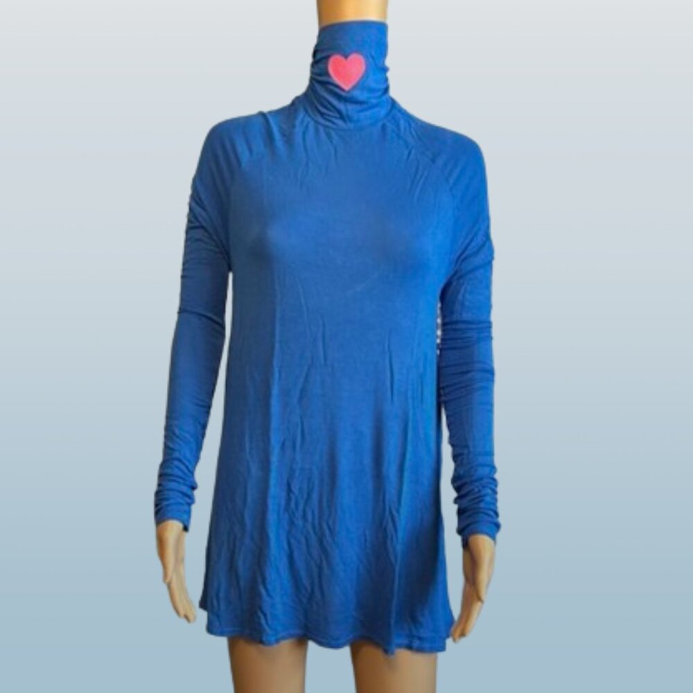 ❤️TODAY ONLY Sleepy Central Perk Little Heart Turtleneck Dress Medium Blue B114
